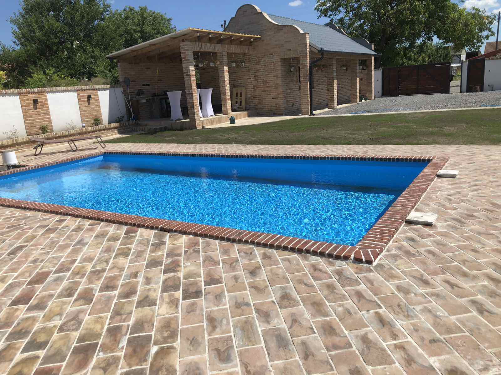 Plastični bazen za dvorište